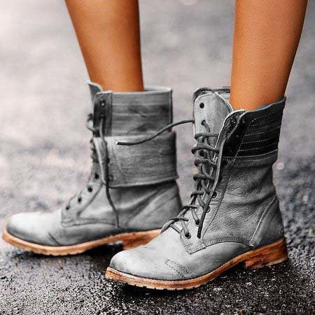 Belezza Moreau | Elegant Lace-Up Front Boots