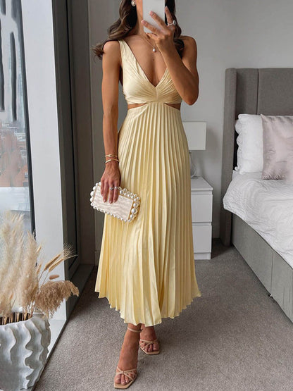 Pleated Cutout Waist Loose Midi Dress