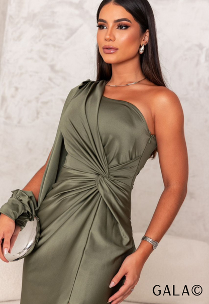 Belezza - One Shoulder Long Sleeve Pleated Dress