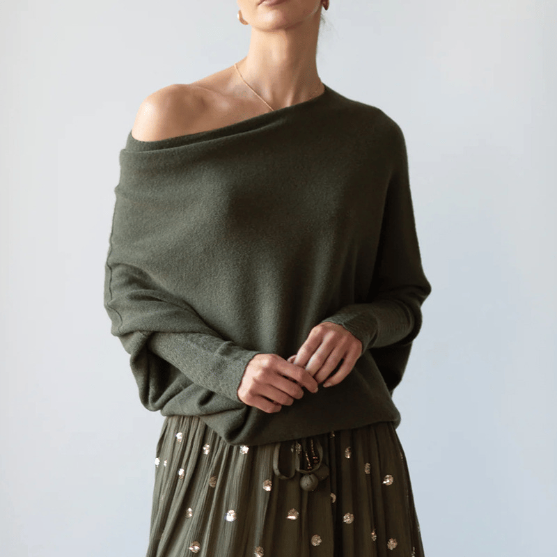 Belezza Sweater with elegant trim at the shoulder