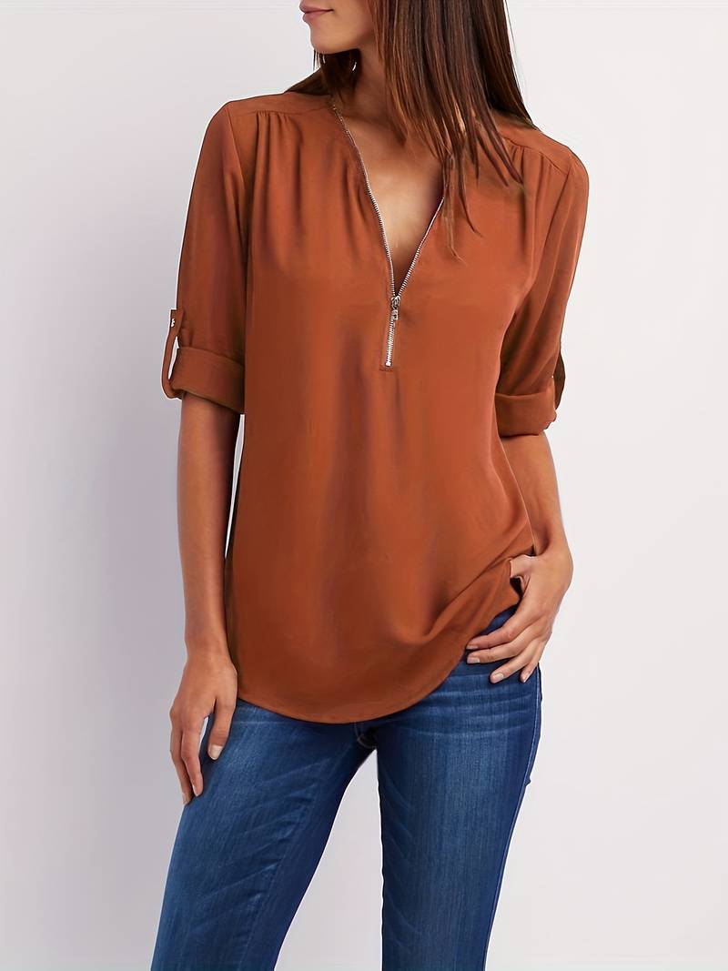 Belezza – casual, ruffled blouse with roll-up sleeves and half zip