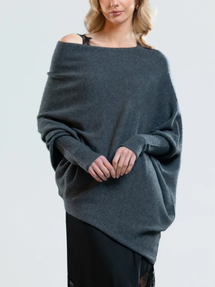 Belezza Sweater with elegant trim at the shoulder