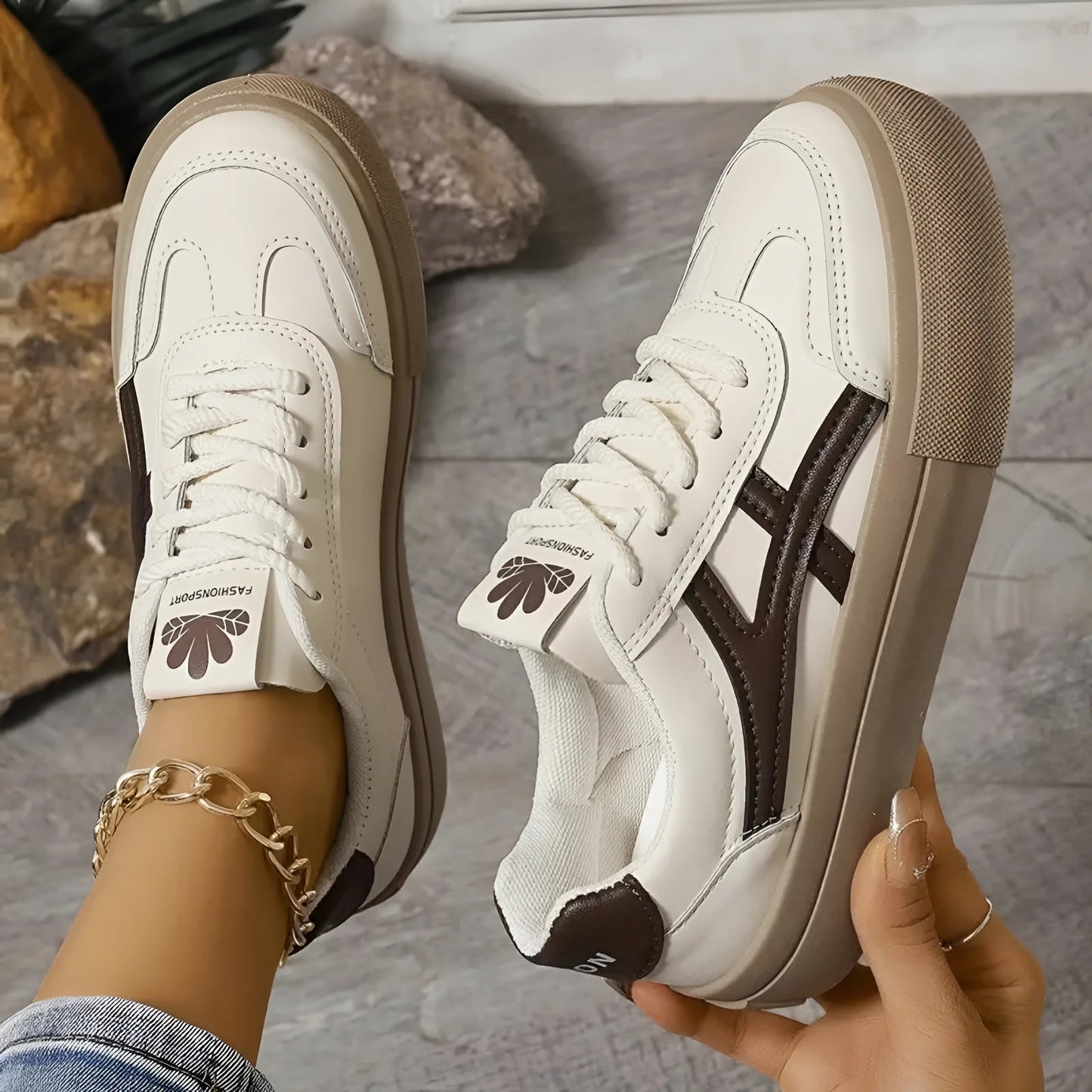 Belezza | Orthopaedic Sneakers