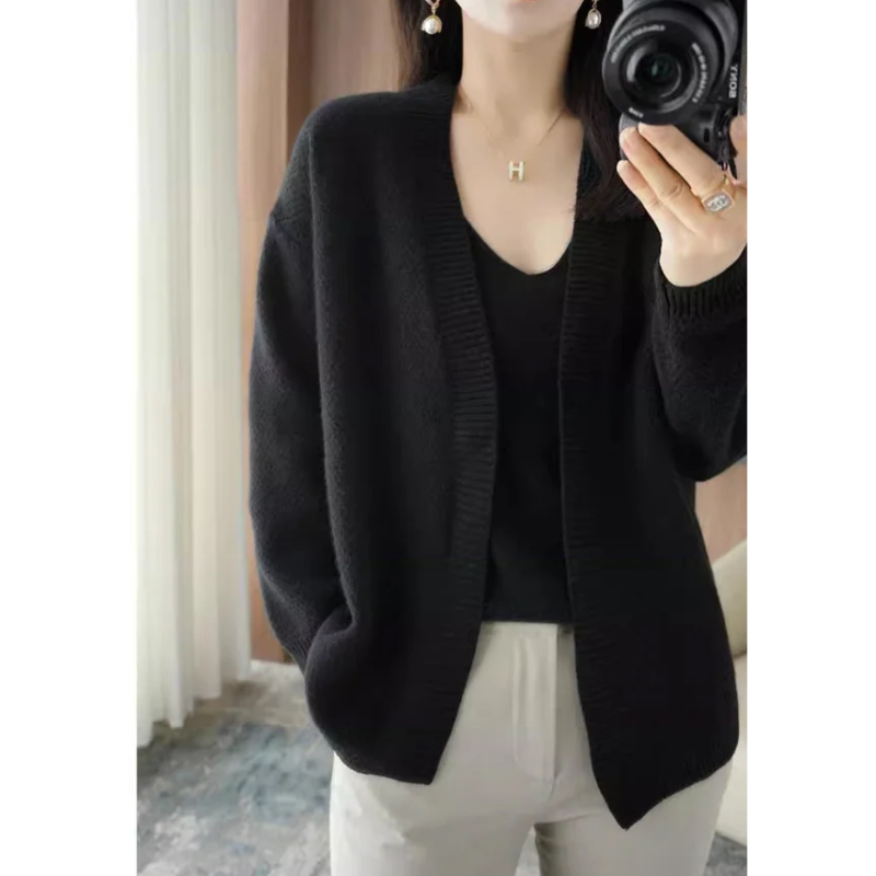 Belezza Cardigan | Lightweight Wool Knitted Cardigan