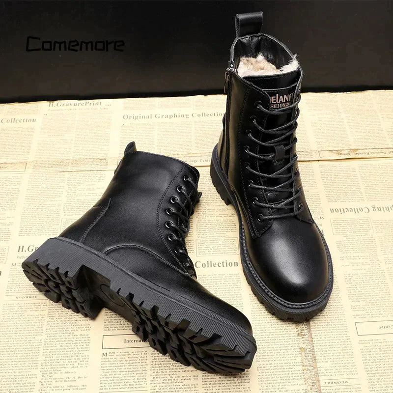 Black stylish boots | Aveena