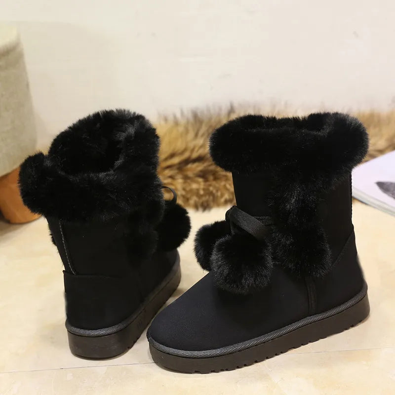 Belezza winter boots with pompom embellishment