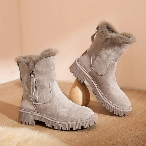 Stylish and warm boots | Heneiza