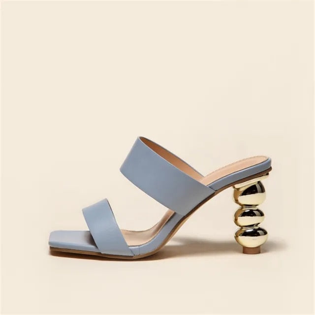 Belezza - Elegant sandals with heel and square toe