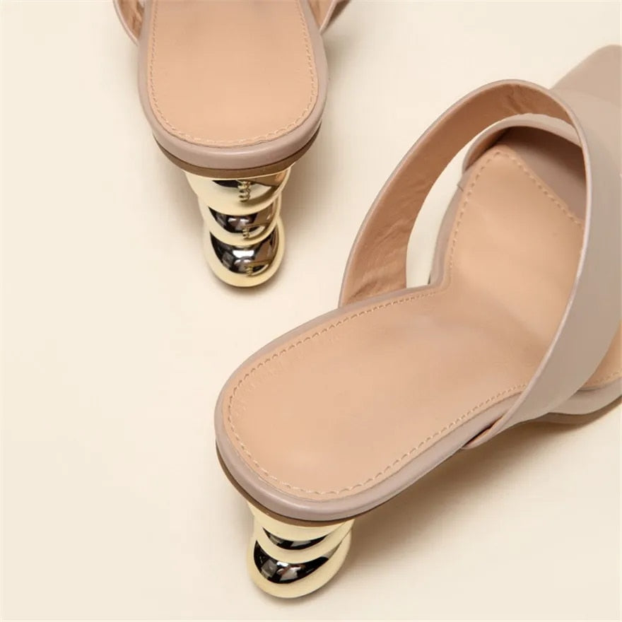 Belezza - Elegant sandals with heel and square toe