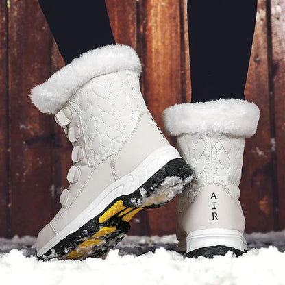 Classic Snow Boots | Yunaria