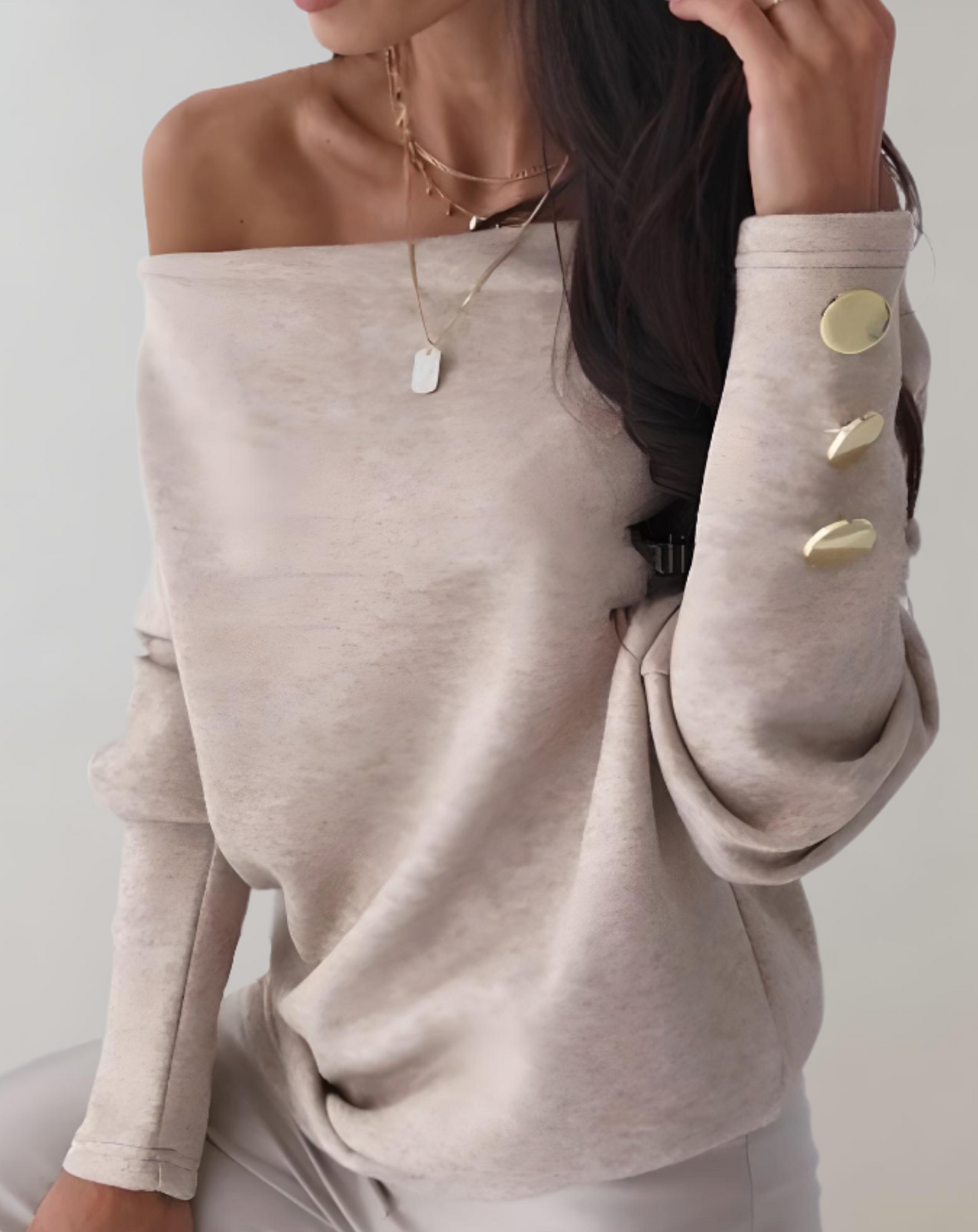 Belezza Sweater | Simple V-Neck Sweater with Sleeve Buttons