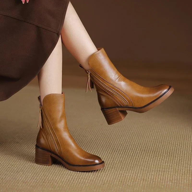 Betty™ | Stylish Mid-Heel Ankle Boots