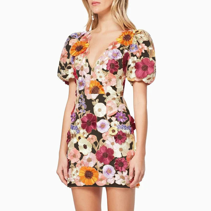 Belezza I Mini dress with floral embroidery