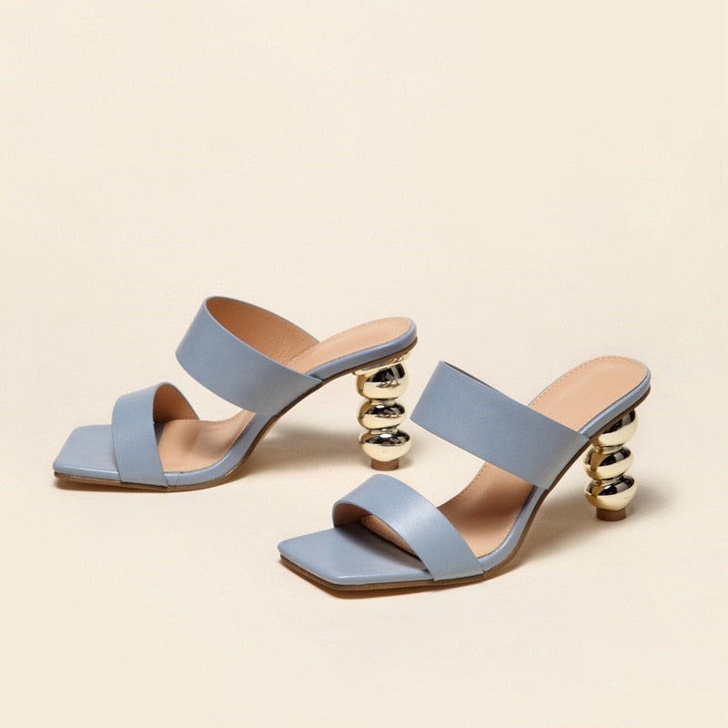 Belezza - Elegant sandals with heel and square toe