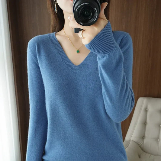 Belezza Sweater | Cozy V-Neck Sweater with Timeless Style