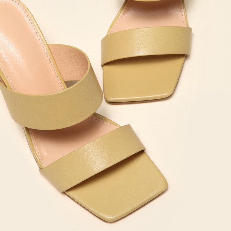 Belezza - Elegant sandals with heel and square toe