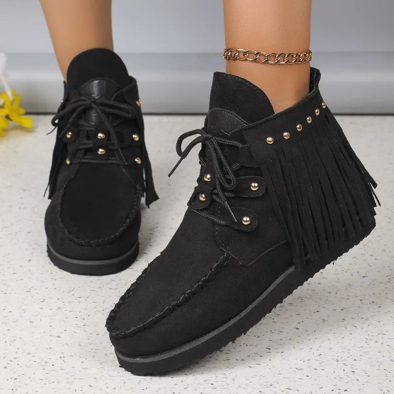 Belezza Flat Ankle Boots™ – Stylish Comfort with Frill Tassel