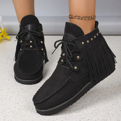 Belezza Flat Ankle Boots™ – Stylish Comfort with Frill Tassel