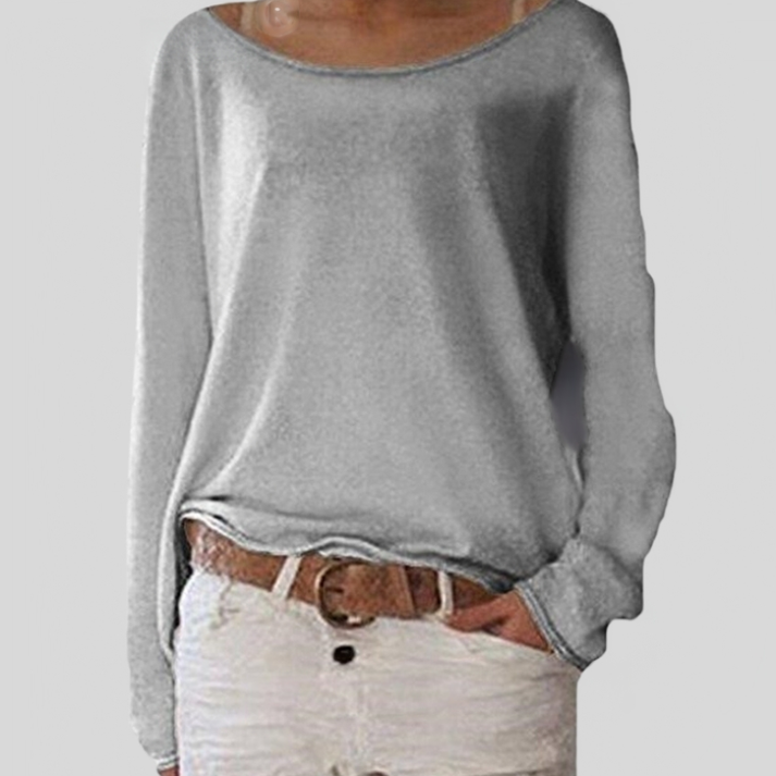 Belezza - elegant lightweight sweater with a crew neck