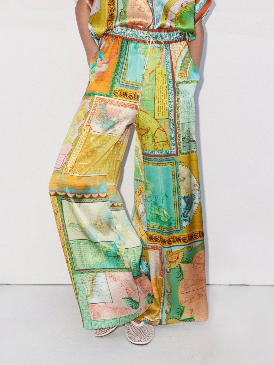 Exquisite Satin Unique Geometric Print Wide-Leg Pants