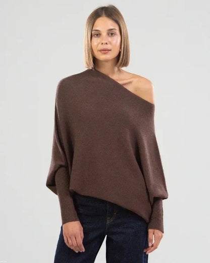 Belezza Sweater with elegant trim at the shoulder