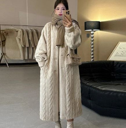 Belezza Coat | Thick Faux Fur Coat