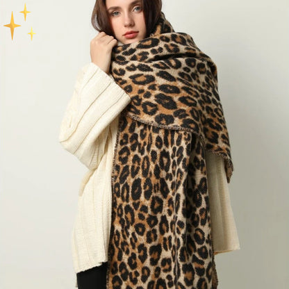 Belezza - Trendy Leopard-Print Wool Scarf for Women