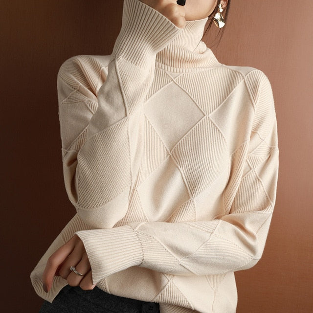 Belezza Sweater | Geometric Pattern Turtleneck Sweater