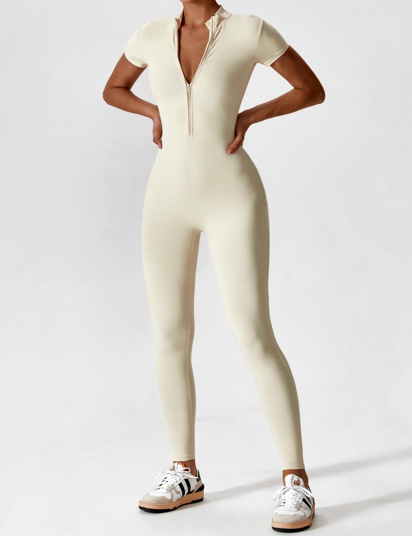 Belezza - Stylish Long-Sleeve Jumpsuit for Women